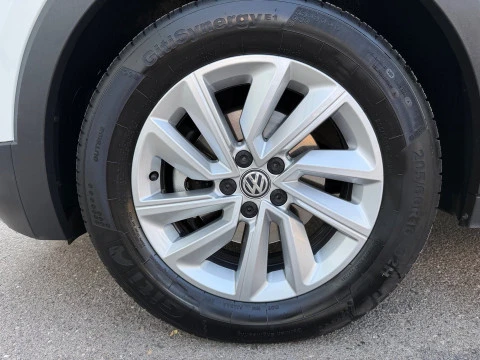 Volkswagen T-Cross  1.0 TSI Advance 85kW
