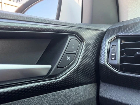 Volkswagen T-Cross  1.0 TSI Advance 85kW