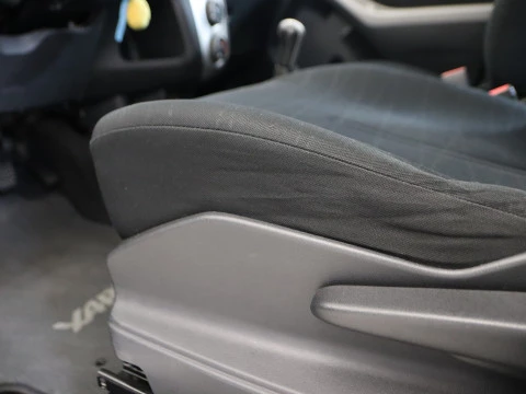 Toyota YARIS 1.3 VVT-I SOL 5P