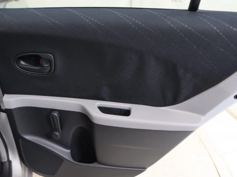 Toyota YARIS 1.3 VVT-I SOL 5P