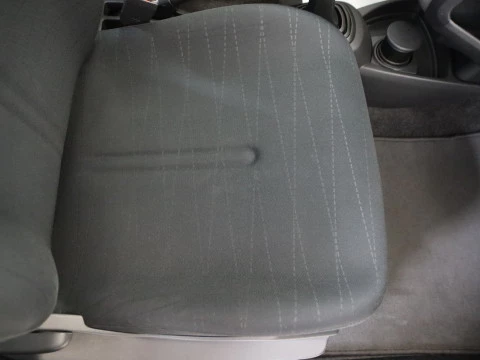 Toyota YARIS 1.3 VVT-I SOL 5P