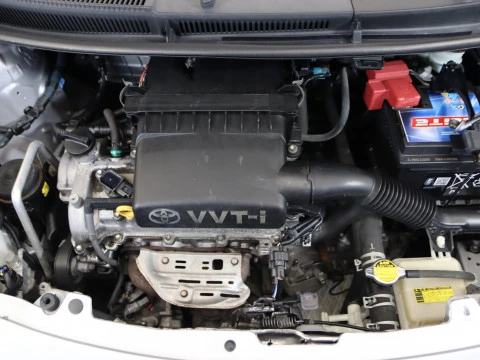 Toyota YARIS 1.3 VVT-I SOL 5P