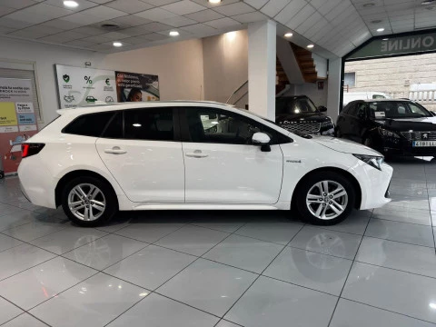 Toyota Corolla TOURING SPORTS 125H BUSINESS PLUS HIBRIDO
