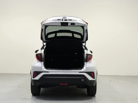 Toyota C-HR 1.8 125H Advance