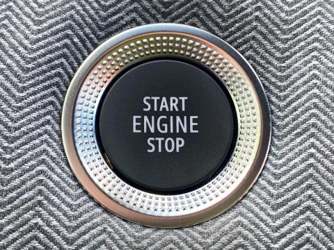 Renault Clio Techno E-Tech full hybrid 145 (103kw)