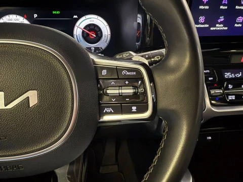 Kia Sorento 1.6 T-GDi HEV Drive 4x2 7pl