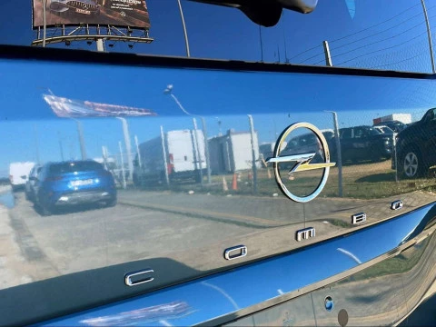 Opel Combo 100 Cv 1.5 Td S/S MT6 €6.4