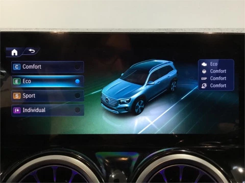 Mercedes-Benz GLB 200 d