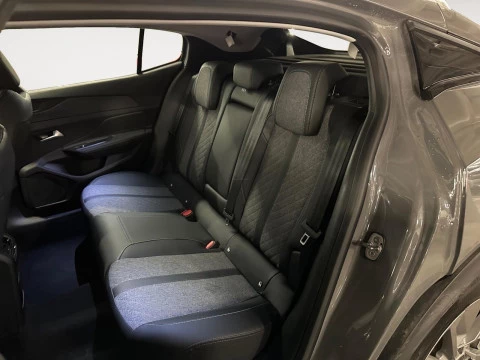 Peugeot 408 408 Allure HYBRID 145 eDCS6