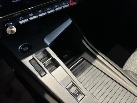 Peugeot 408 408 Allure HYBRID 145 eDCS6