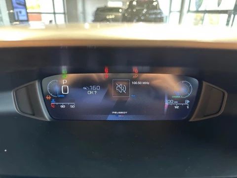 Peugeot 408 408 Allure HYBRID 145 eDCS6