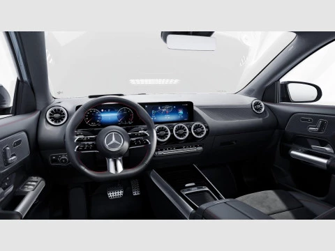 Mercedes-Benz GLA  200 D