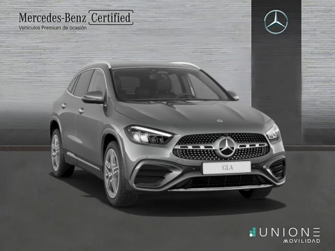 Mercedes-Benz GLA  200 d