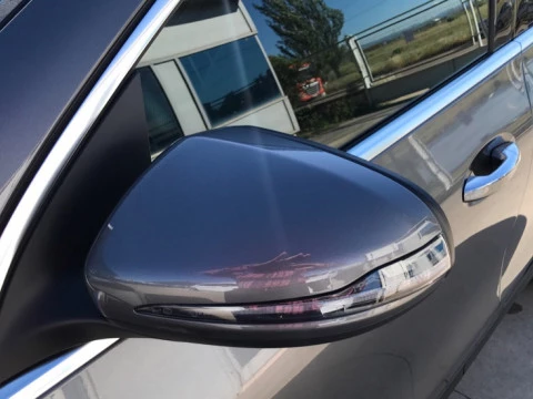 Mercedes-Benz GLA  200 d