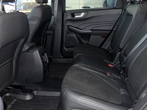 Ford Kuga Active 2.5 Duratec FHEV 134kW 4x4 Auto