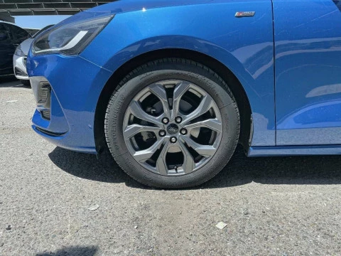 Ford Focus 1.0 Ecoboost MHEV 92kW ST-Line