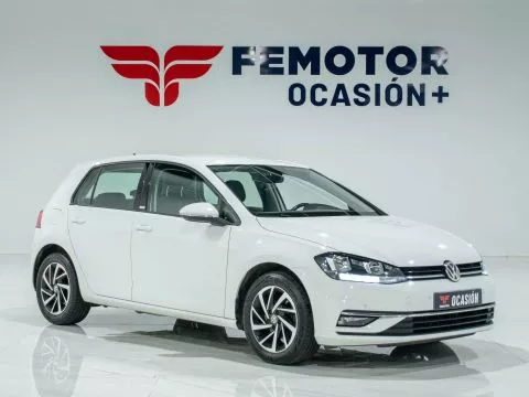 Volkswagen Golf Edition 1.0 TSI 85kW (115CV)
