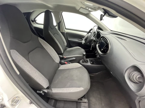 Toyota Aygo X Cross 1.0 VVT-I 72CV Play