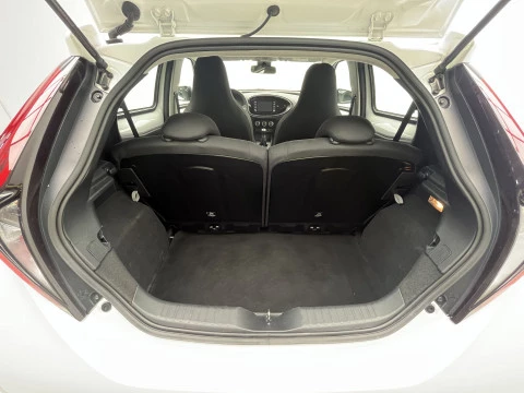 Toyota Aygo X Cross 1.0 VVT-I 72CV Play