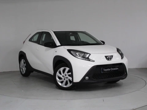 Toyota Aygo X Cross 1.0 VVT-I 72CV Play