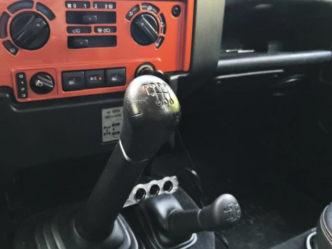 Land Rover Defender 90 SW SE