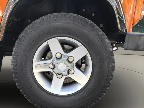 Land Rover Defender 90 SW SE