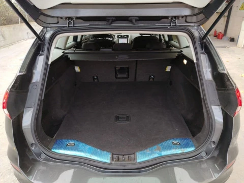 Ford Mondeo 2.0 TDCi 110kW Titanium PowShift SB