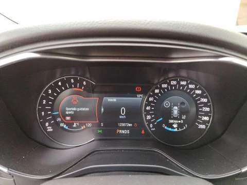 Ford Mondeo 2.0 TDCi 110kW Titanium PowShift SB