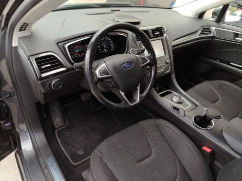 Ford Mondeo 2.0 TDCi 110kW Titanium PowShift SB