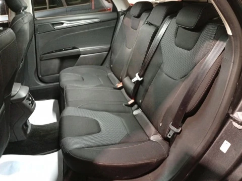 Ford Mondeo 2.0 TDCi 110kW Titanium PowShift SB