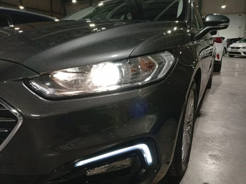 Ford Mondeo 2.0 TDCi 110kW Titanium PowShift SB