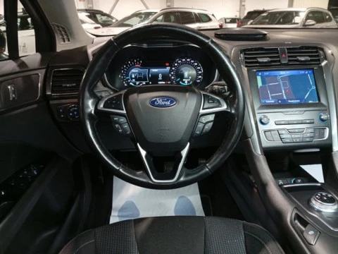 Ford Mondeo 2.0 TDCi 110kW Titanium PowShift SB