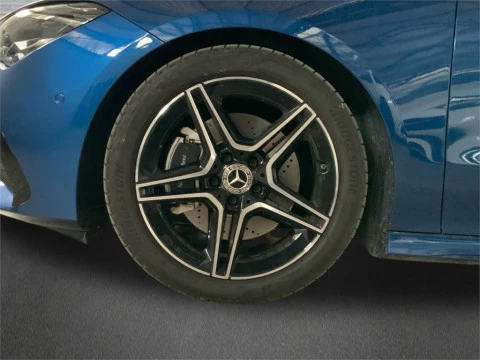 Mercedes-Benz CLA 200 D DCT