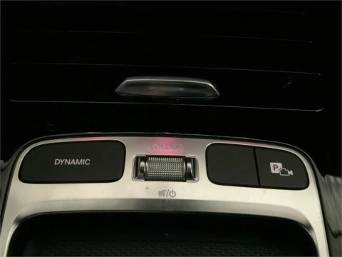 Mercedes-Benz CLA 200 D DCT