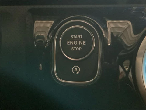 Mercedes-Benz CLA 200 D DCT