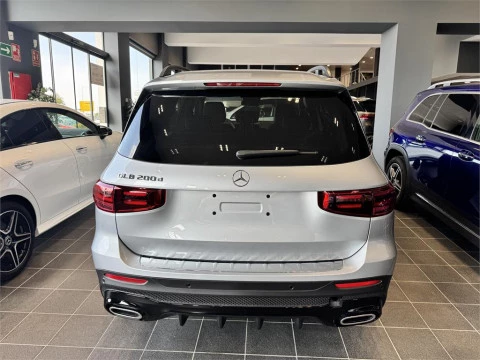 Mercedes-Benz GLB 200 d