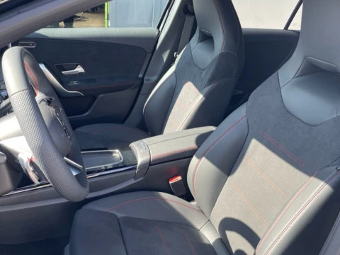 Mercedes-Benz Clase A  250 e MG Line