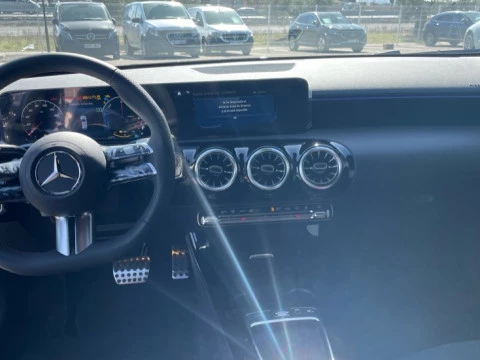 Mercedes-Benz Clase A  250 e MG Line