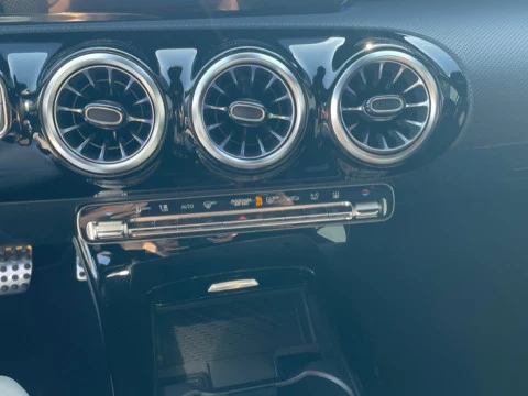 Mercedes-Benz Clase A  250 e MG Line