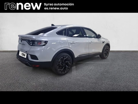 Renault Arkana Esprit Alpine full hybrid E-Tech 105kW