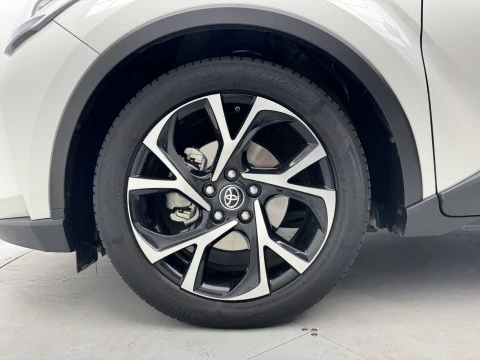 Toyota C-HR 1.8 125H Advance