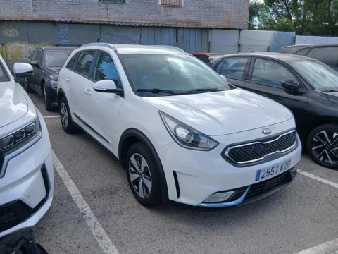 Kia Niro 1.6 GDi Híbrido Enchufable 104kW Drive
