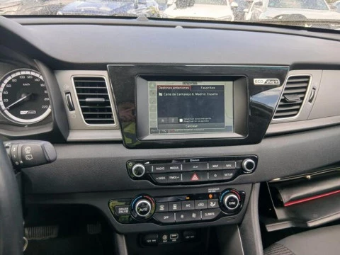 Kia Niro 1.6 GDi Híbrido Enchufable 104kW Drive