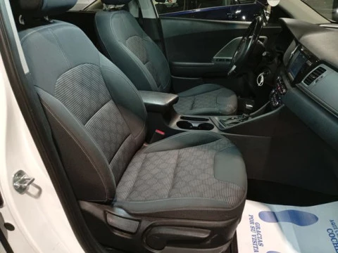 Kia Niro 1.6 GDi Híbrido Enchufable 104kW Drive