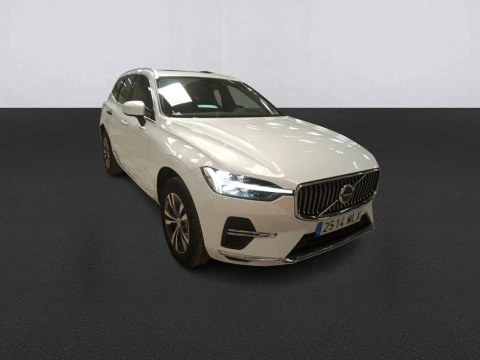 Volvo XC60 2.0 T6 AWD Recharge Core Auto