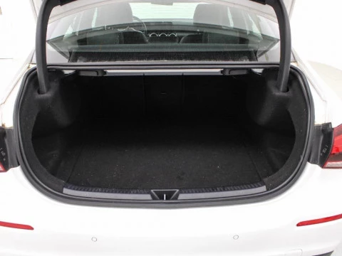 Mercedes-Benz Clase A 1.3 A 180 136 4P