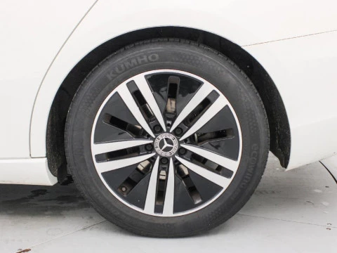 Mercedes-Benz Clase A 1.3 A 180 136 4P