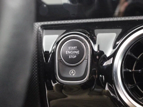 Mercedes-Benz Clase A 1.3 A 180 136 4P