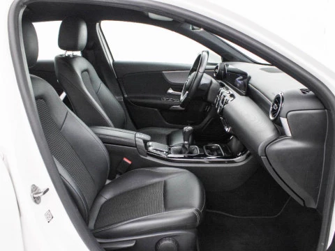 Mercedes-Benz Clase A 1.3 A 180 136 4P