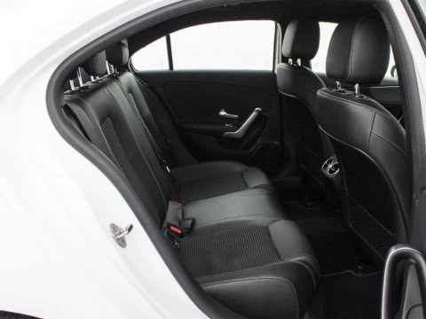 Mercedes-Benz Clase A 1.3 A 180 136 4P